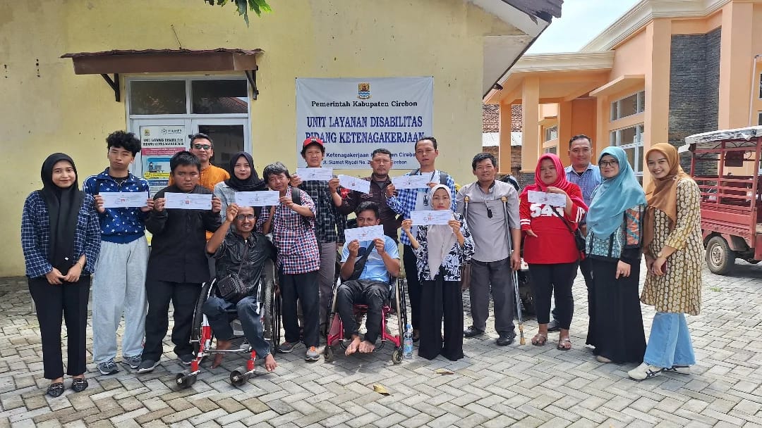 FKDC Dampingi KDD Pembuatan AK1 di Unit Layanan Disabilitas Ketenagakerjaan Kabupaten Cirebon